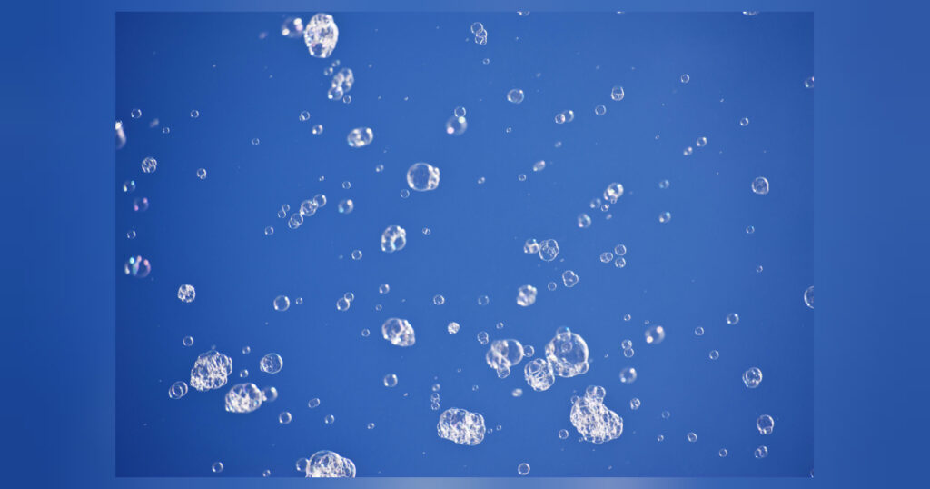 Die Herstellung von Seifenblasen ist ein Wunder der Physik, Farben und der Kindheitsträume
