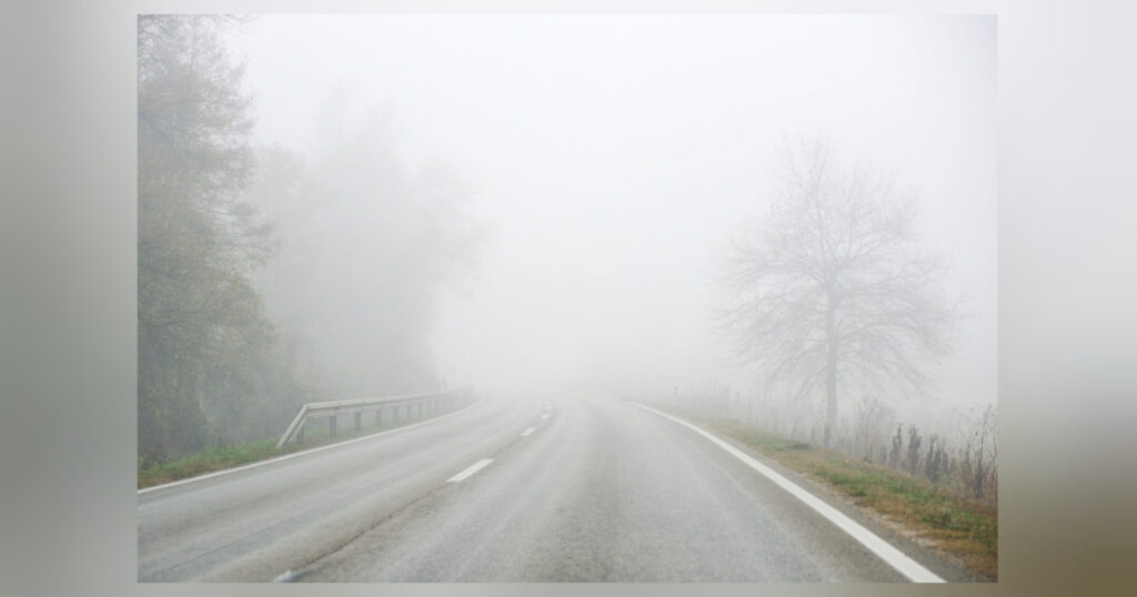 Der Nebel ist eine geheimnisvolle Naturerscheinung mit vielen Facetten